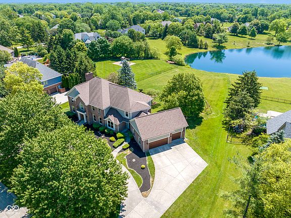 3rd image of 1779 Summerlakes Ct