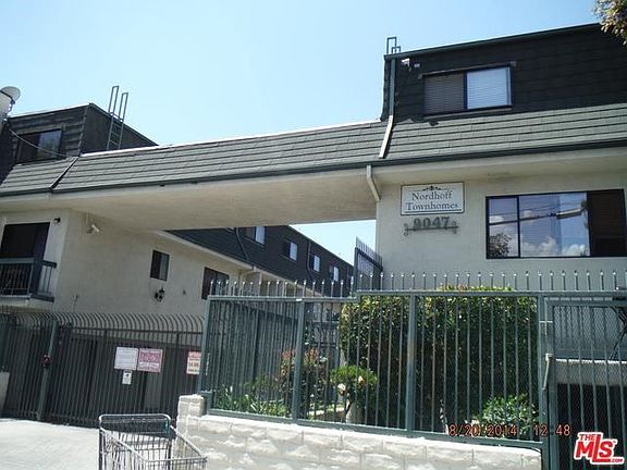 3rd image of 9047 Langdon Ave Unit 23
