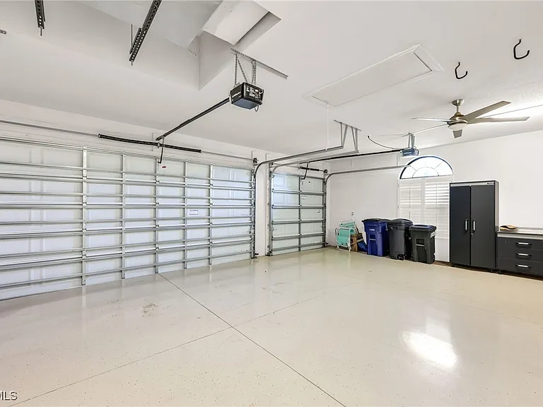 23273 Salinas Way — Photo 30