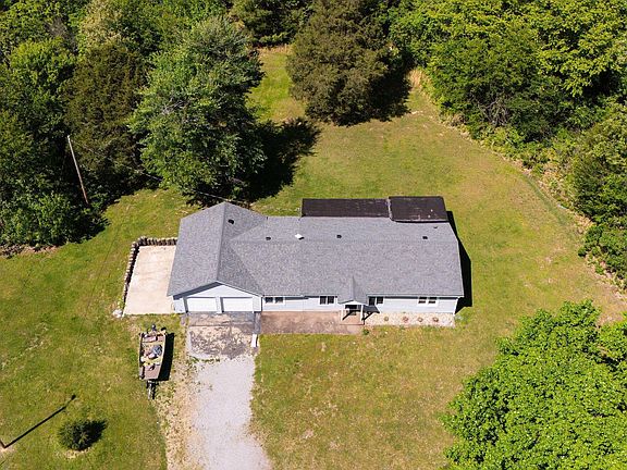 5th image of 878 Oak Level Elva Rd