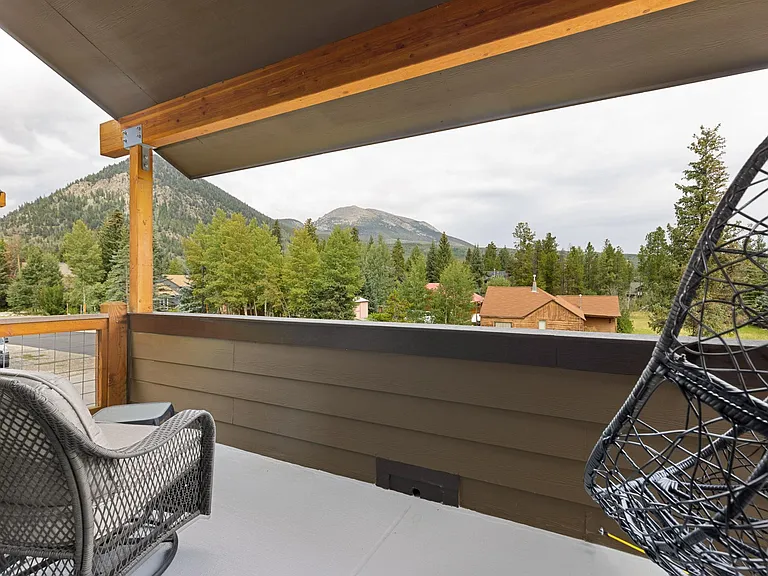 Private Balcony off Master Bedroom with Egg Swing & Two Swivel Reclines