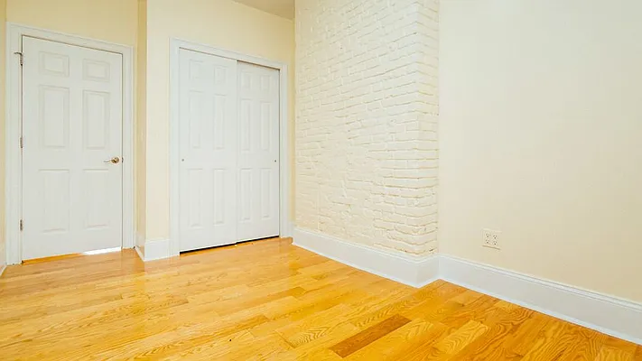 Rented by Nooklyn NYC LLC | media 11