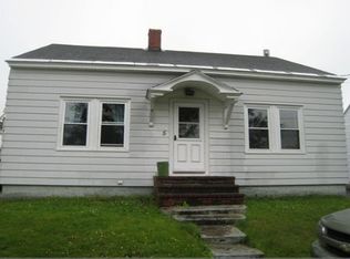 5 Victory Ave, Biddeford, ME 04005