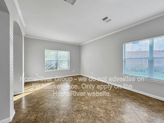 3rd image of 4534 Knights Ct