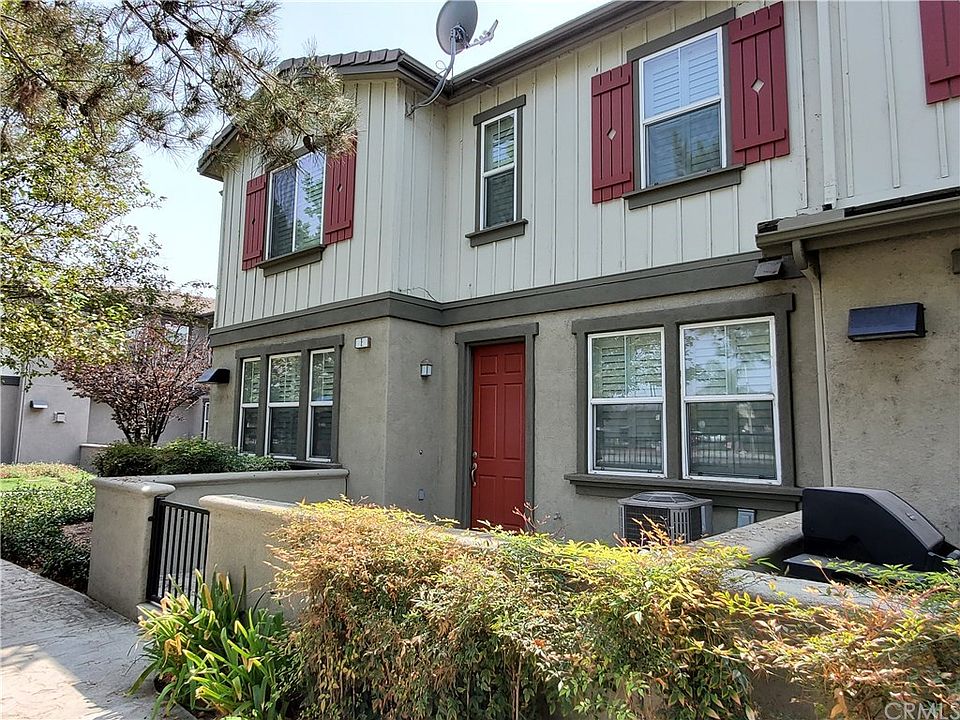 1st image of 26025 Iris Ave Unit E