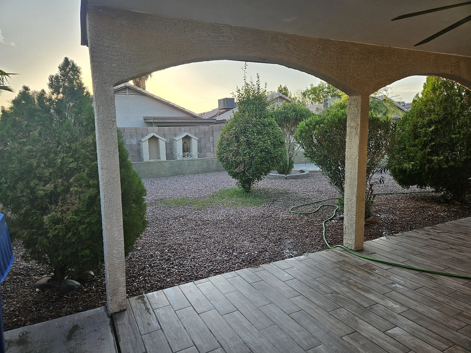 4714 N 84th Ave — Photo 4