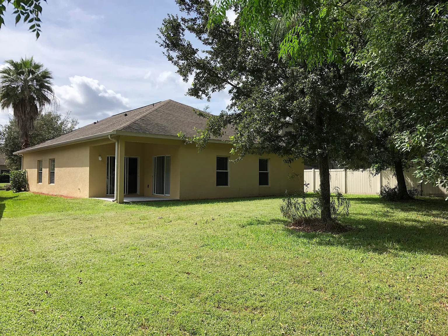 3 bed, 1844 sqft, $2,650 — Photo 4