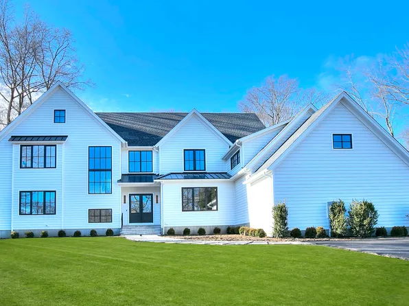 61 High Point Road, Westport, CT 06880