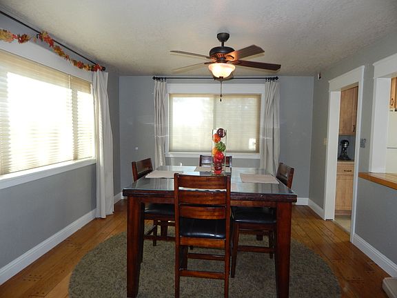 3rd image of 463-050 Christie St