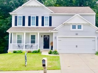 3042 Creek Way Ct SE, Kentwood, MI 49512
