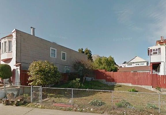 5th image of 320 San Miguel St