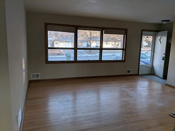5th image of 2873 Galtier St
