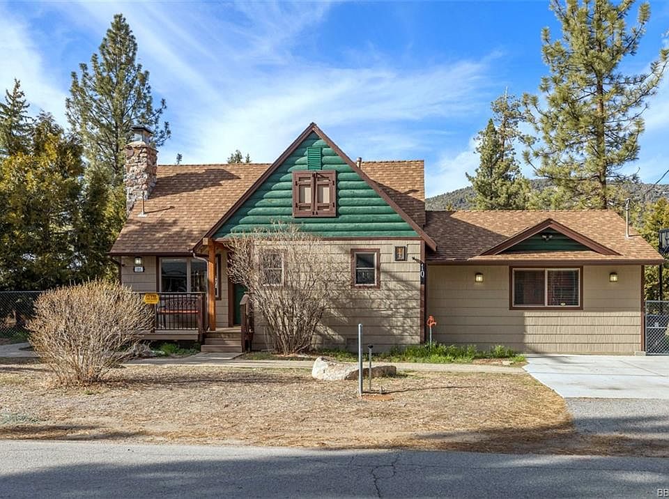 1st image of 105 Arbor Ln