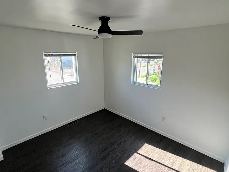 940 Shoemaker Ave #B — Photo 6