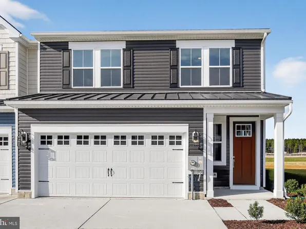 20430 Spyglass Cir, Georgetown, DE 19947