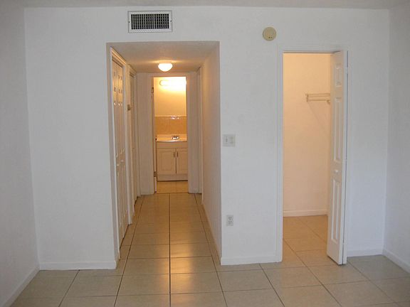 3rd image of 12290 NE 11th Ct