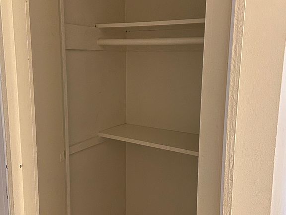 5th image of 1246 Manhattan Beach Blvd APT D