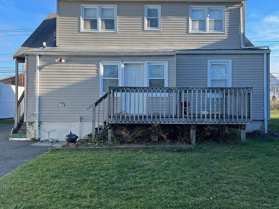 1st image of 90 Taylor Ave