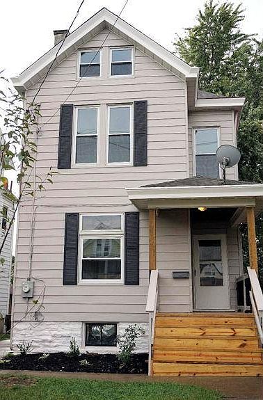 1st image of 2425 Kenilworth Ave
