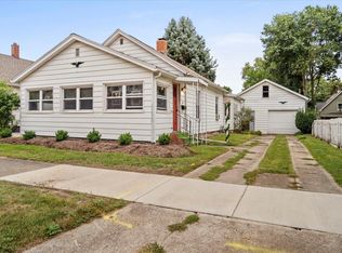 609 E Mill St, Bloomington, IL