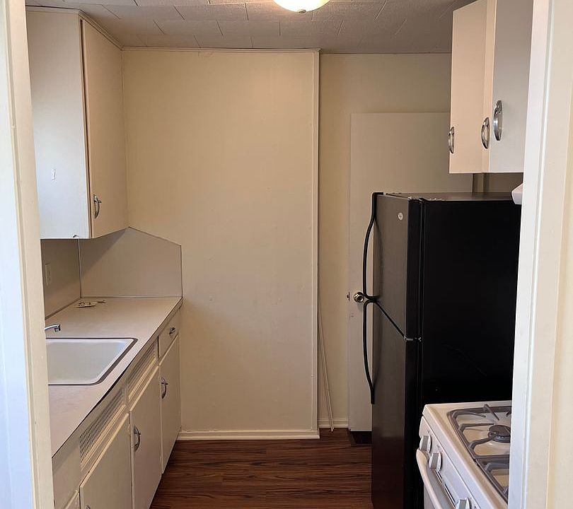 1st image of 702 River Park Dr #740