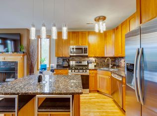 719 E 41st St #2, Chicago, IL 60653
