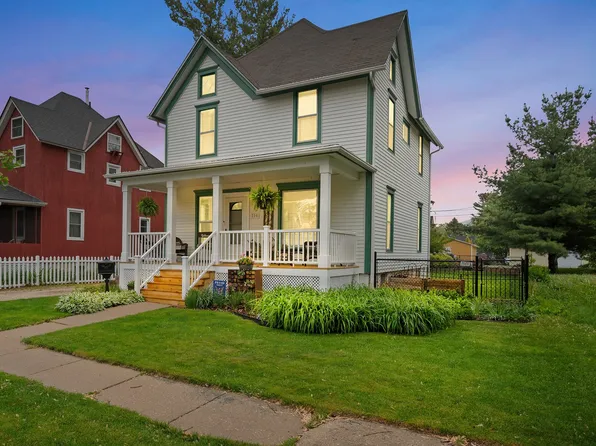 216 S Genoa St, Genoa, IL 60135