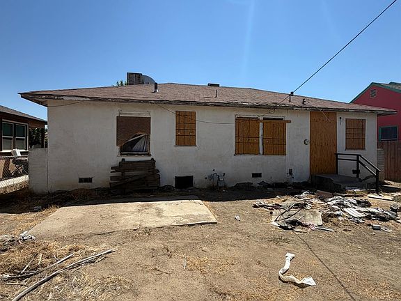 2nd image of 129 T St