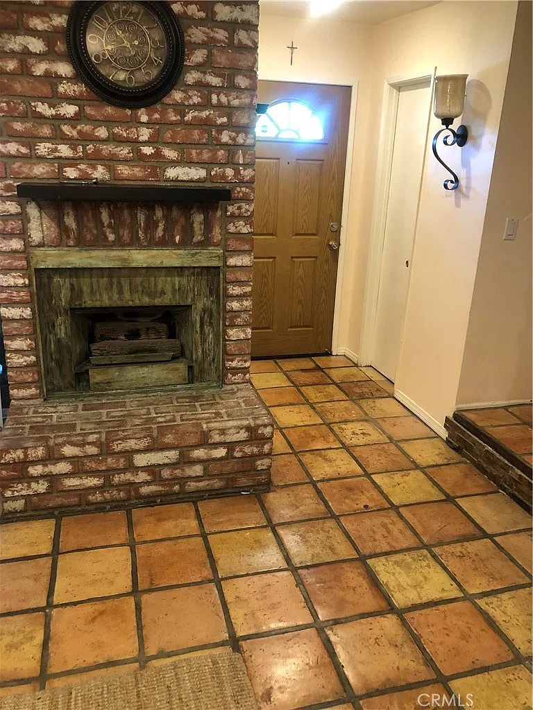 19451 Sherman Way — Photo 3