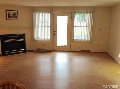 1st image of 16 Appletree Ct #D-2