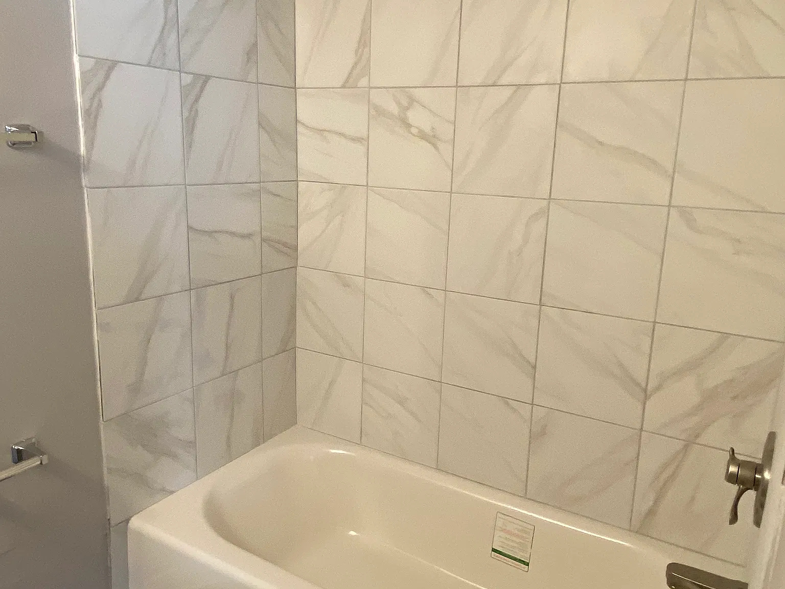 Studio, 400 sqft, $725 — Photo 3