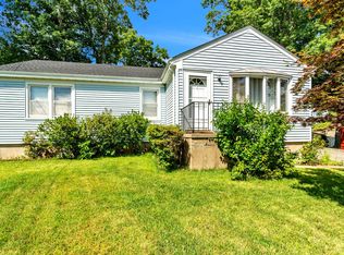 36 Donald Ct, Bridgeport, CT 06606