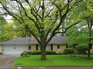 1303 S D St, Fairfield, IA