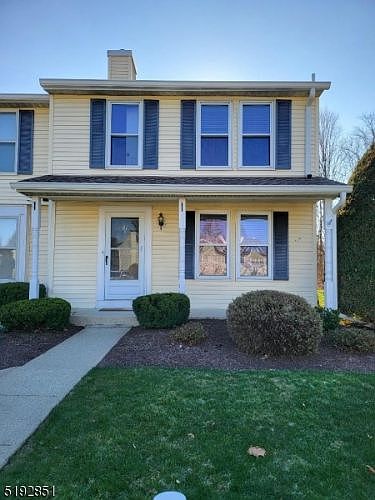 1st image of 41 Ben Franklin Dr