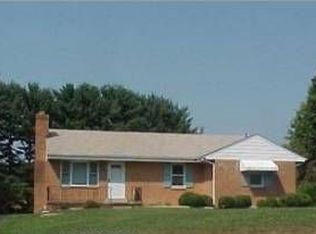 1002 Cliftonbrook Ln, Silver Spring, MD 20905