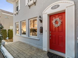 130 Woodland Ave, Winnetka, IL