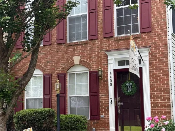 4400 Torrence Pl, Woodbridge, VA 22193