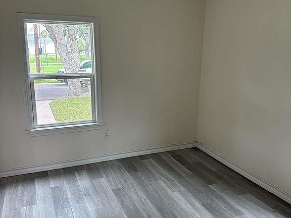 4th image of 243 Freddy Fender Ln