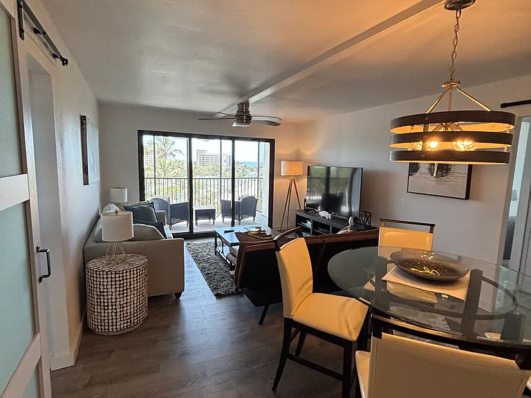 5585 Midnight Pass Rd #621 — Photo 11
