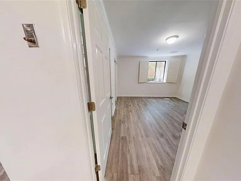 300 Johnson Ferry Rd NE #A112 — Photo 17