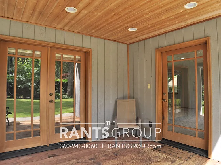 8615 Burns Dr SW — Photo 27
