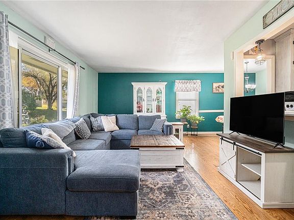 5th image of 3628 N Lister Ave