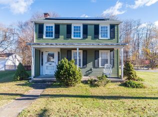 147 Broadway #9W, Port Ewen, NY 12466