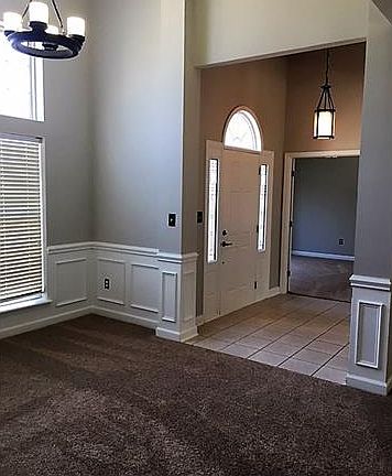 3rd image of 143 Samdusky Ln