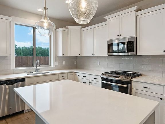 5th image of 11109 NE 133rd Ct