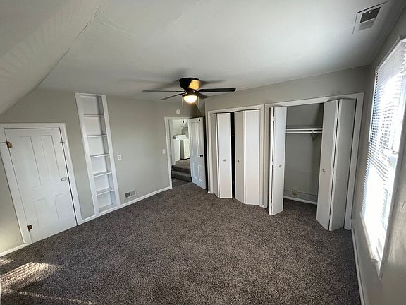 4th image of 215-219 S 16th St #1600