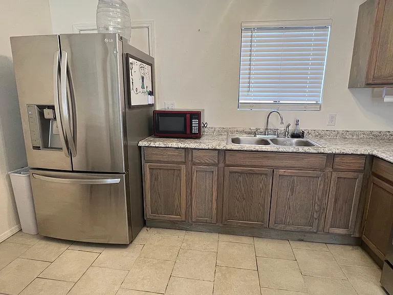 7711 Adobe Dr — Photo 3