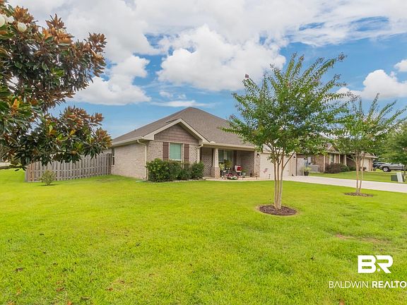 4th image of 2463 Cedarwood Dr