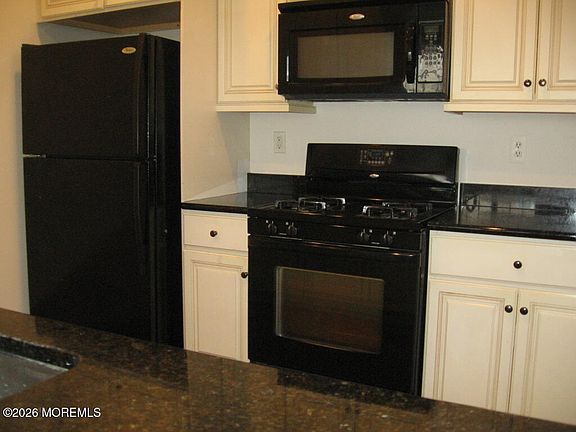 5th image of 612 Sophee Lane