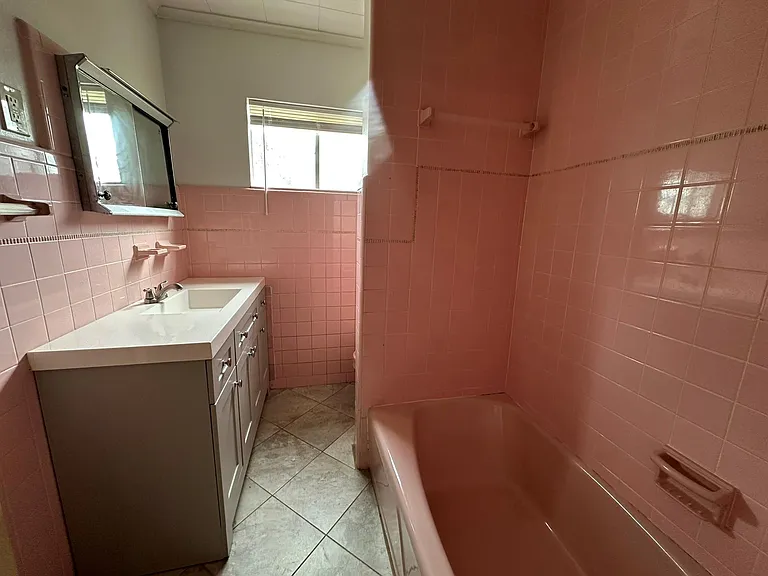 903 Lamonte Ln — Photo 26